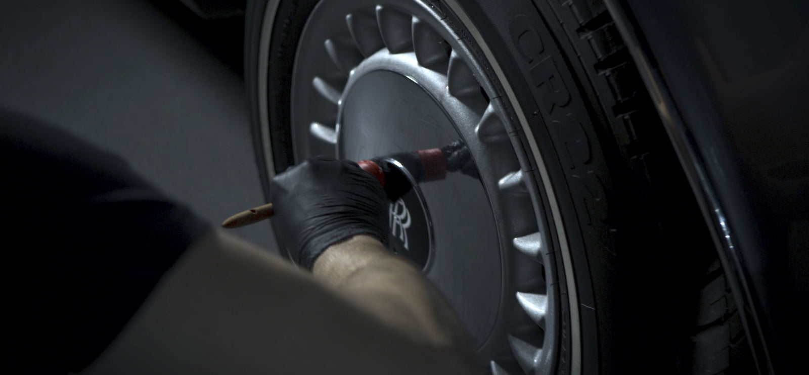 PNEU Tyre Gloss (also for White Wall Tyres) Tutorial